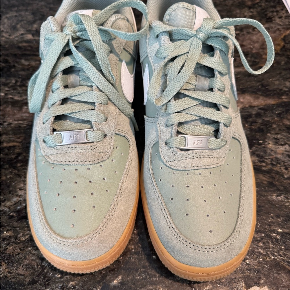 Nike Air Force 1 Mint Green Sneakers - Picture 3 of 4